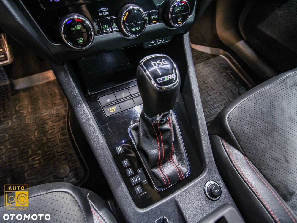 Skoda Octavia 2.0 TSI RS 245 DSG - 29