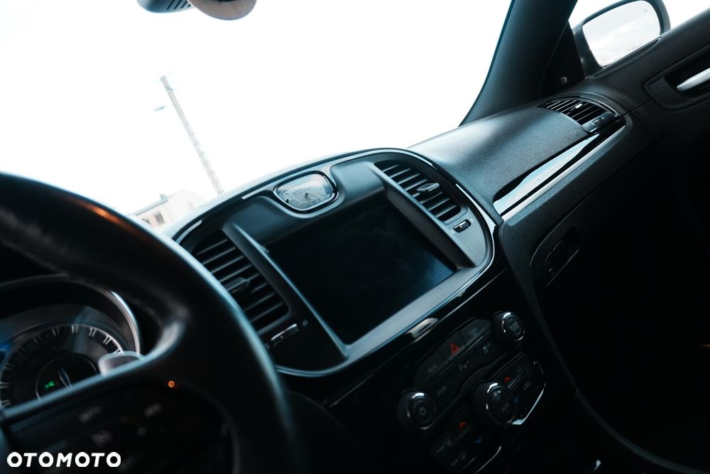 Chrysler 300 - 14