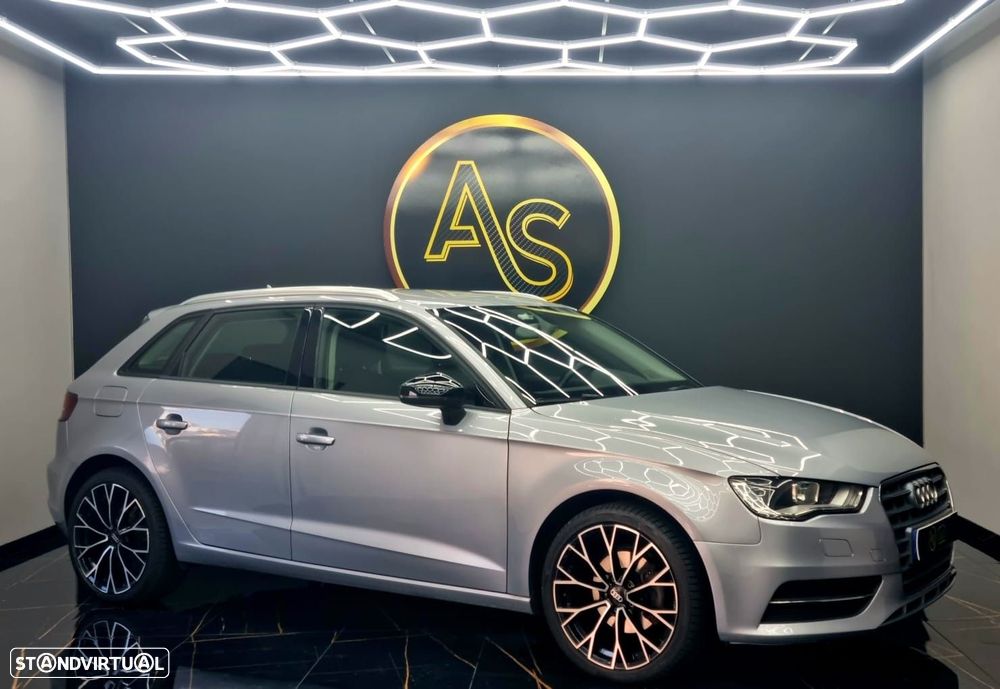 Audi A3 Sportback - 2
