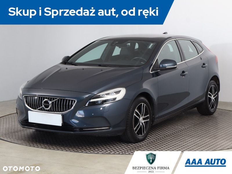 Volvo V40 - 2