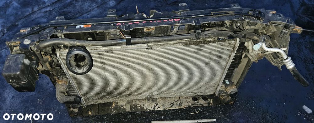 Mazda III 3 1.6 16V pas przed przedni wzmocnienie chłodnica wentylator - 6