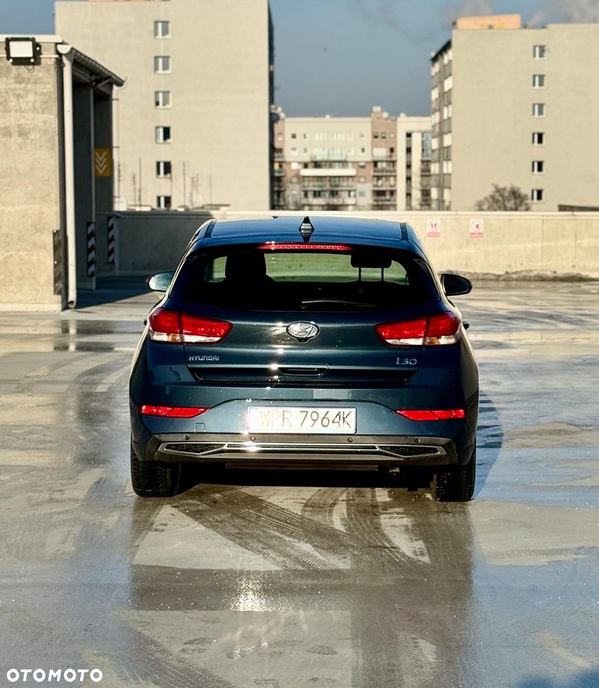 Hyundai i30 1.0 T-GDI Classic + DCT - 16