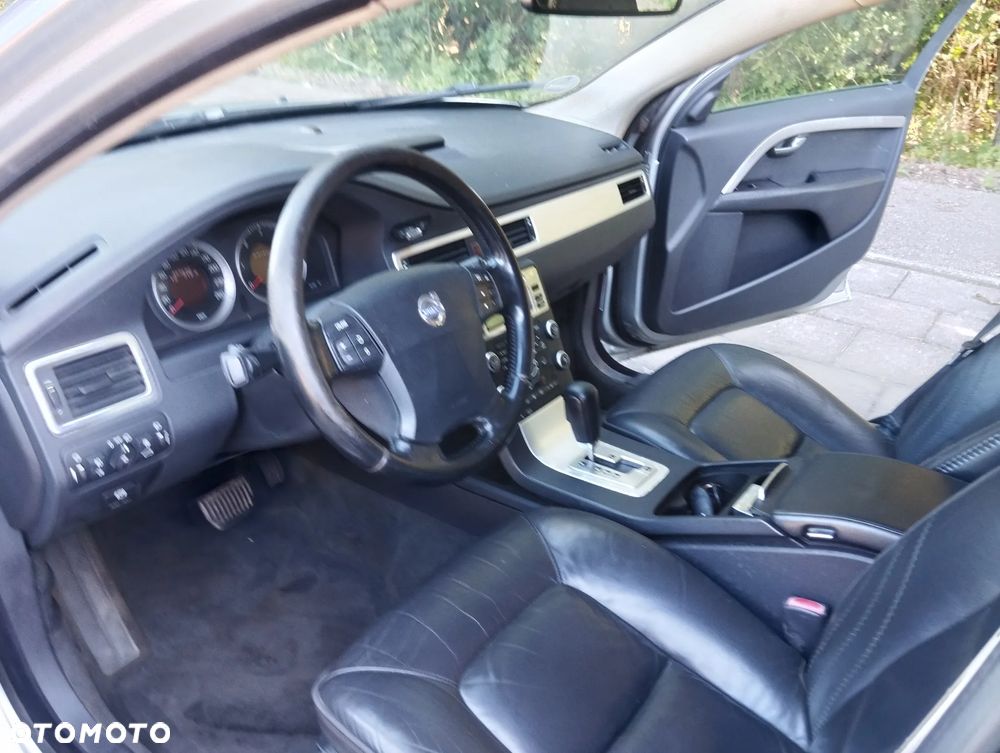 Volvo XC 70 D5 AWD Ocean Race - 12