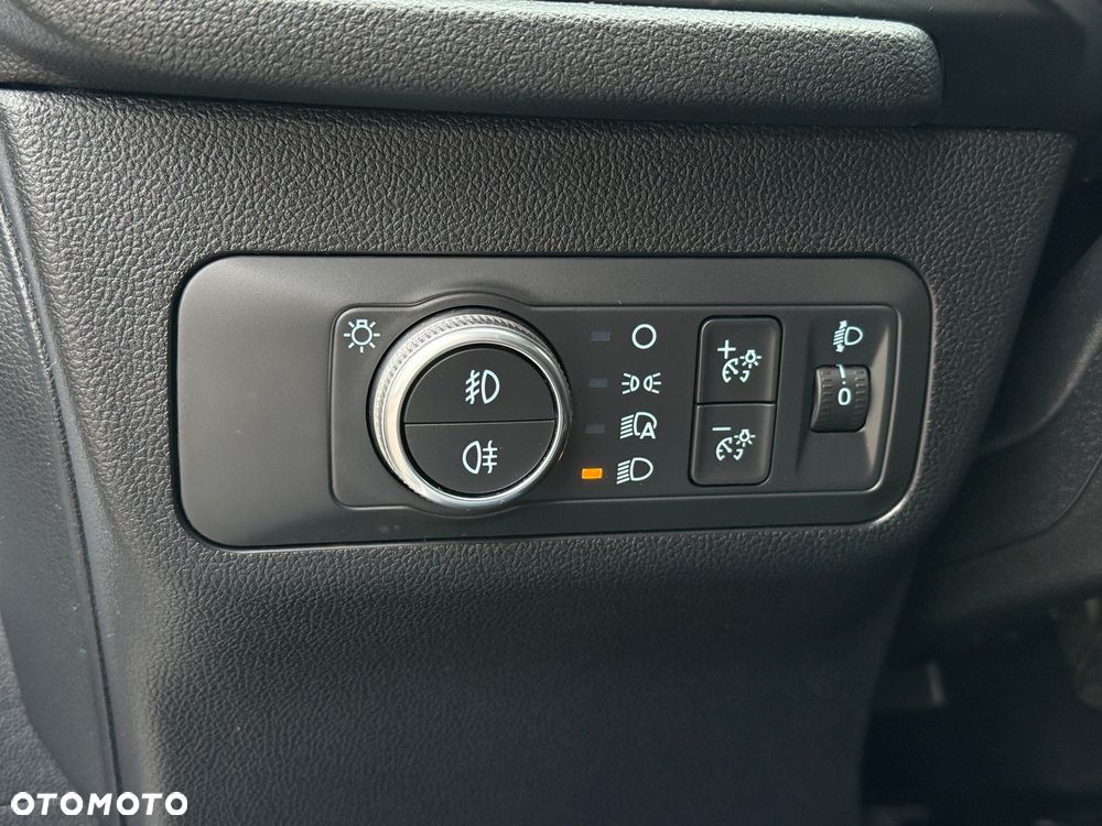 Ford Kuga 2.0 EcoBlue Hybrid TITANIUM - 14