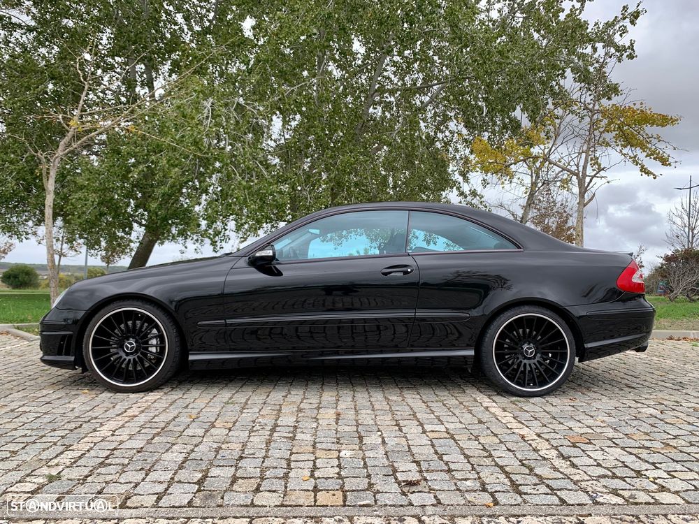 Mercedes-Benz CLK 55 AMG Coupe Auto - 28