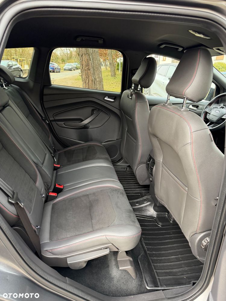 Ford Kuga 1.5 EcoBoost FWD ST-Line Black ASS MMT6 - 18