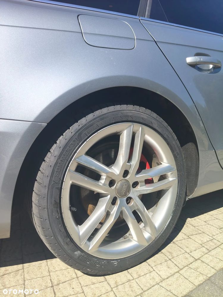 Audi A4 Avant - 17