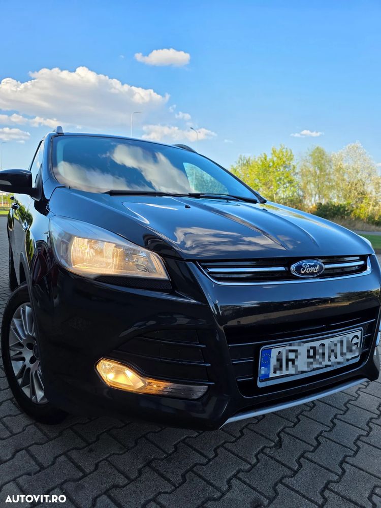 Ford Kuga - 1
