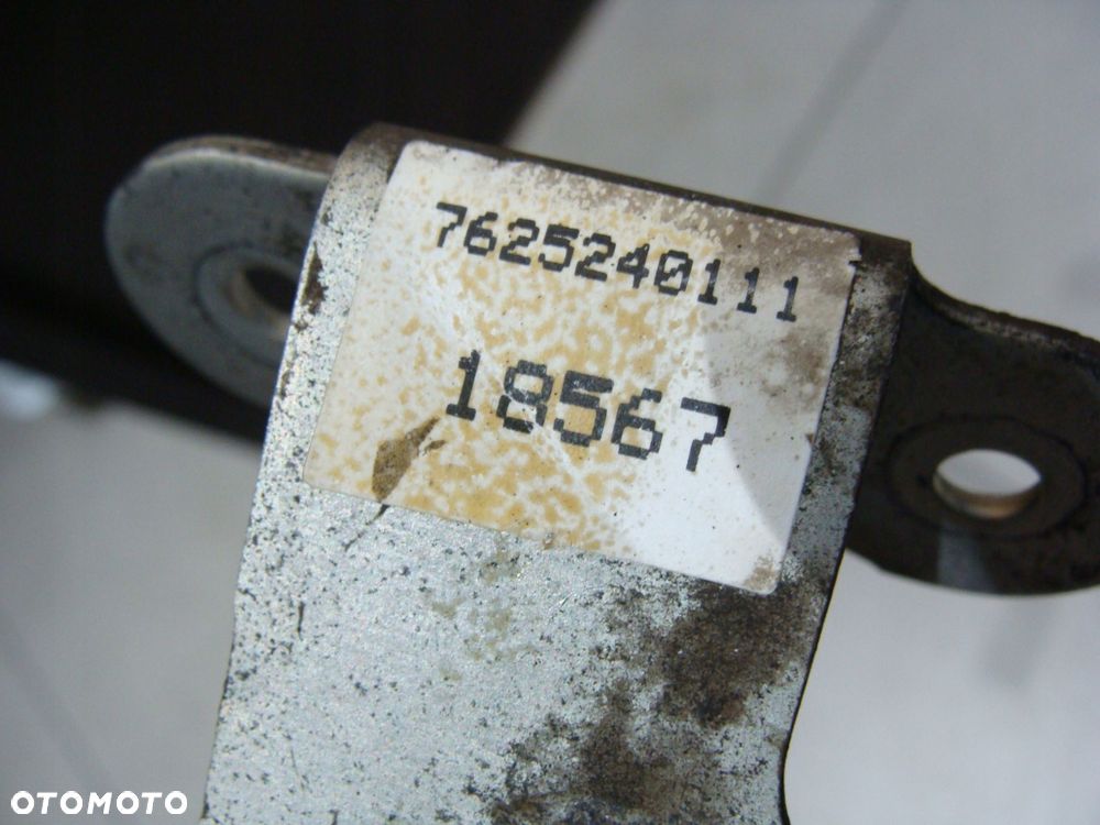 mocowanie pompy wspomagania opel astra h zafira b 7625240111 - 3