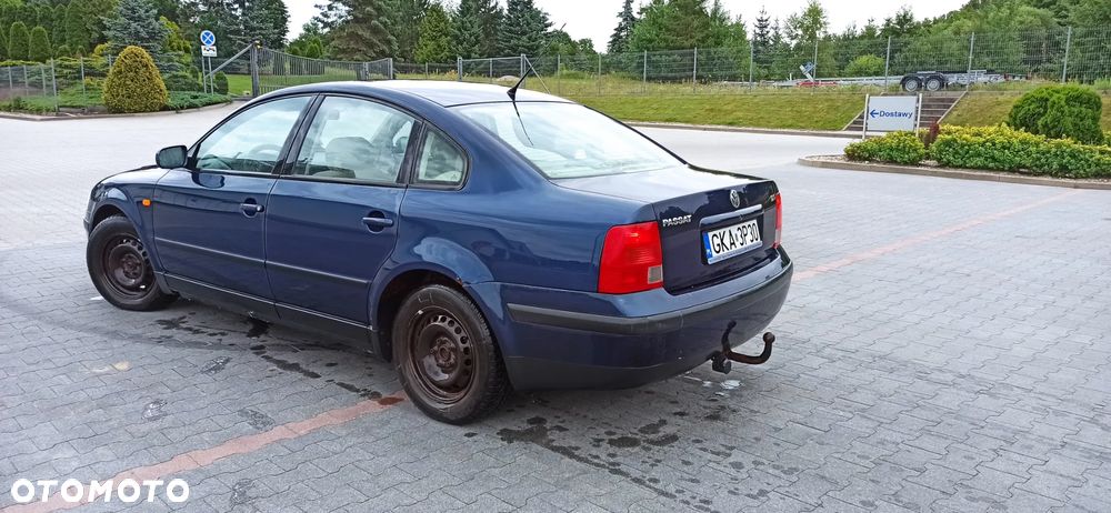 Volkswagen Passat - 6