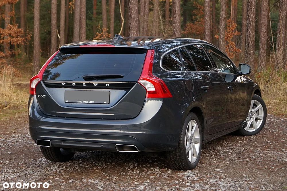 Volvo V60 D4 Geartronic Summum - 7