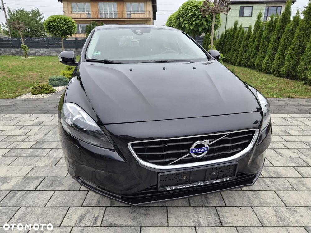Volvo V40 D2 - 4