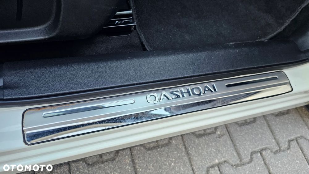 Nissan Qashqai 1.6 DCi Black Edition Xtronic EU6 - 37