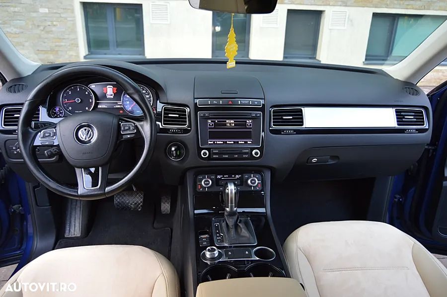 Volkswagen Touareg 3.0 V6 TDI SCR Blue Motion DPF Automatik - 31