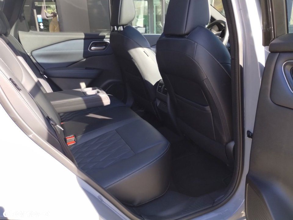 Nissan Qashqai - 17