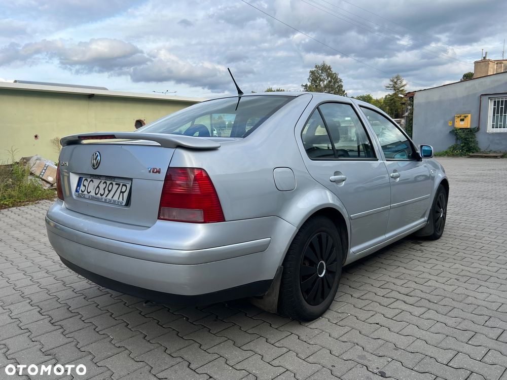 Volkswagen Bora - 9