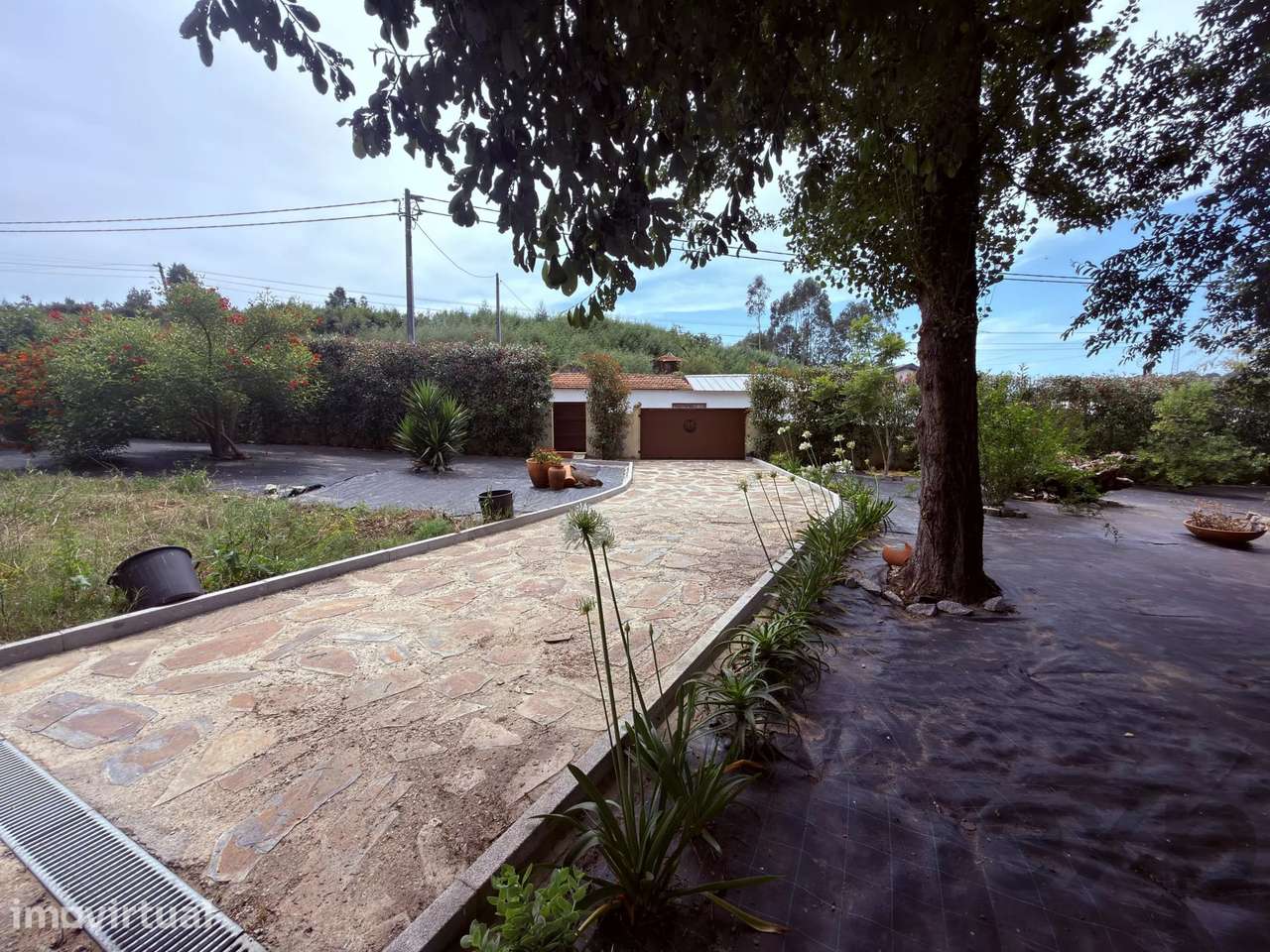 Terreno com Projeto para construção de Moradia T2 | Grijó – Vila Nova - Grande imagem: 2/44