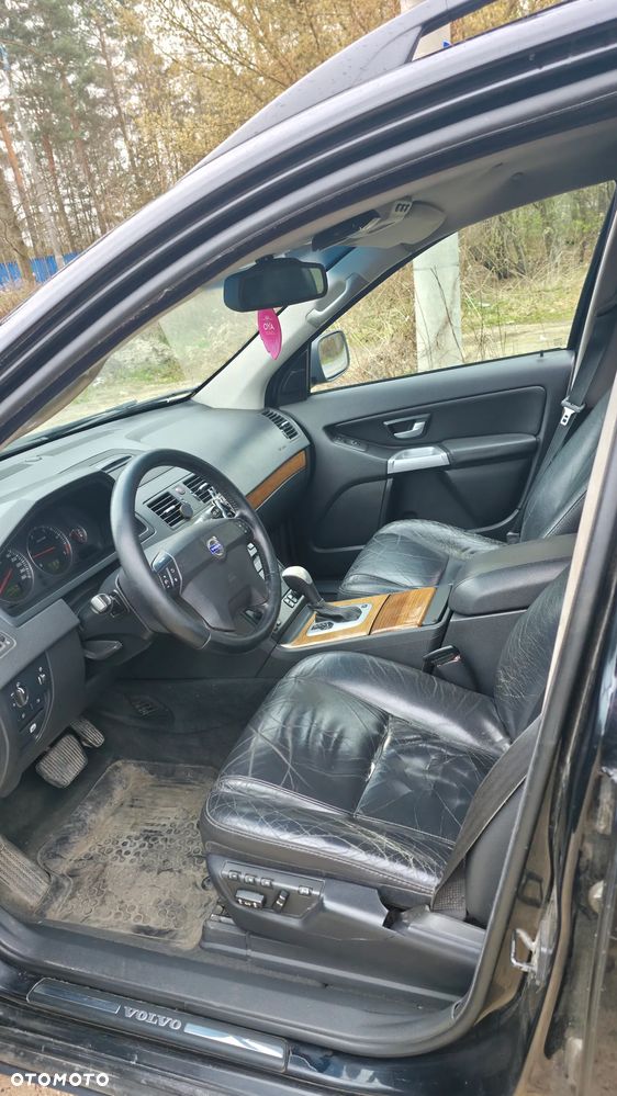 Volvo XC 90 2.4D Executive - 8