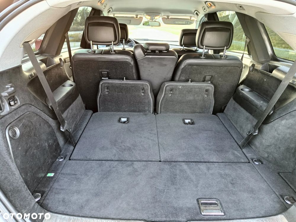 Mercedes-Benz Klasa R 300 CDI 7G-TRONIC DPF BlueEFFICIENCY - 14