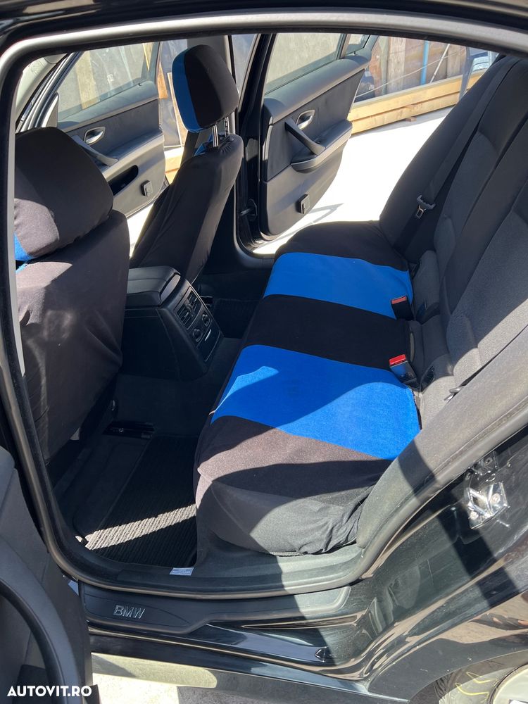 BMW Seria 3 318d - 12