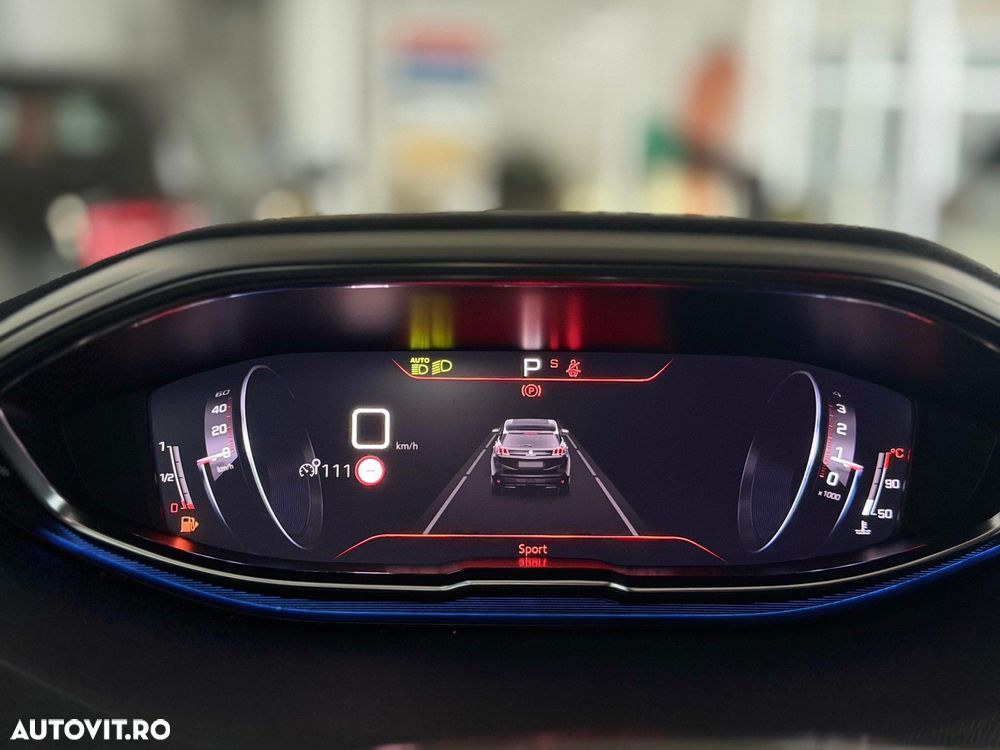 Peugeot 3008 BlueHDi 130 Stop & Start EAT8 Allure Pack - 20