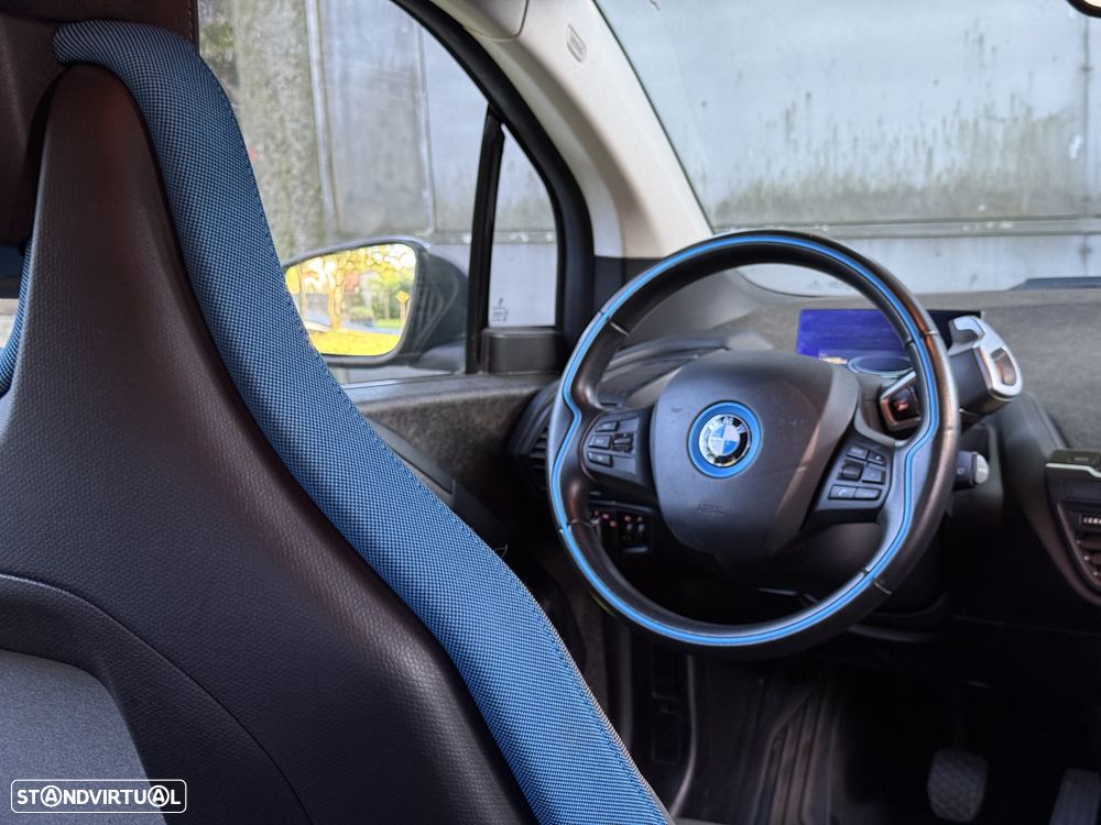 BMW i3 (60 Ah) - 12
