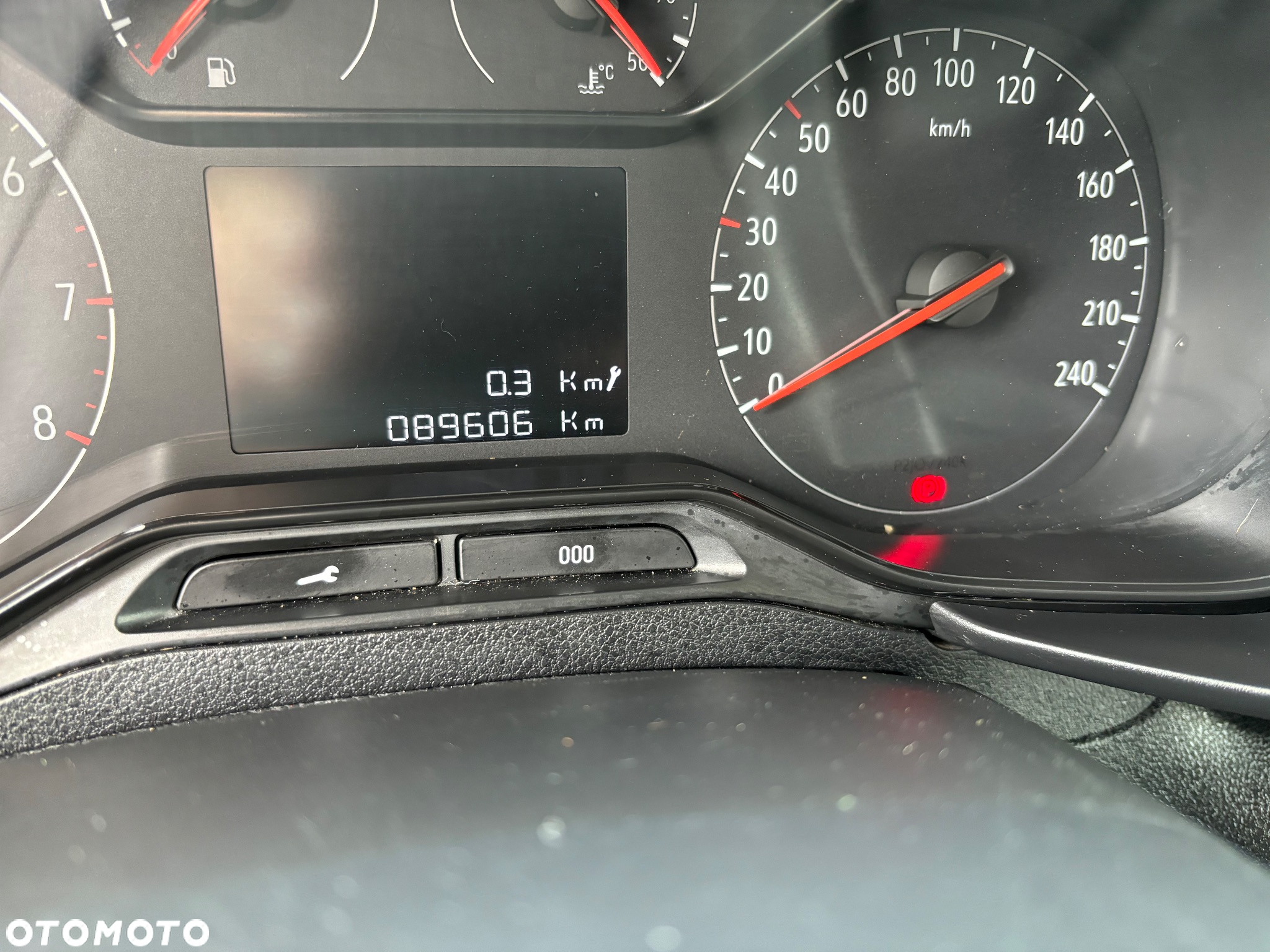 Opel COMBO - 9