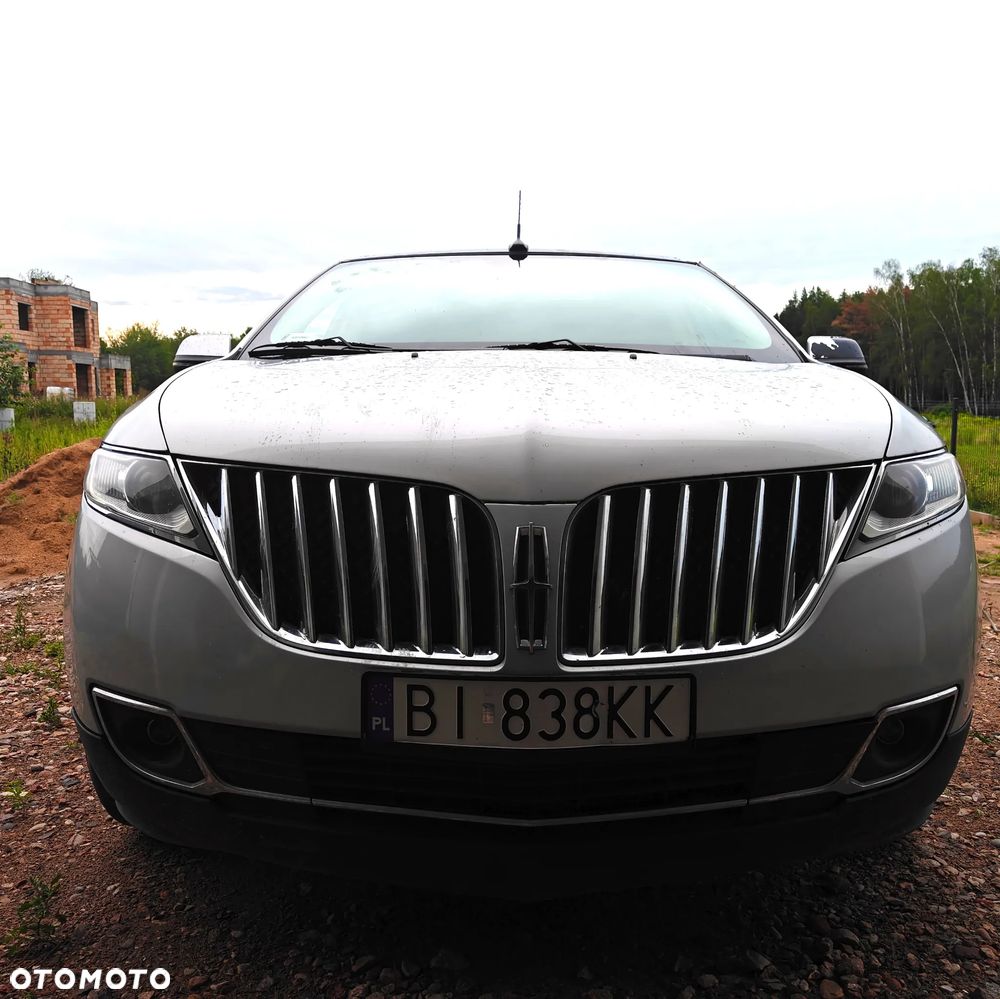 Lincoln MKX - 2