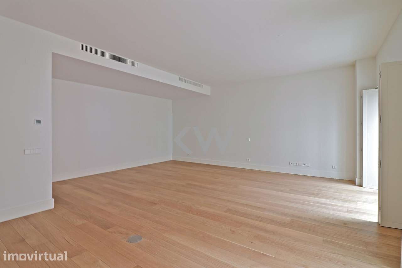 Apartamento T3 Elegante e Sofisticado em Lisboa - Grande imagem: 4/35