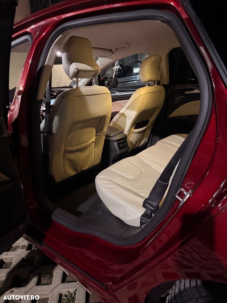 Ford Mondeo 2.0 TDCI PowerShift Titanium - 11