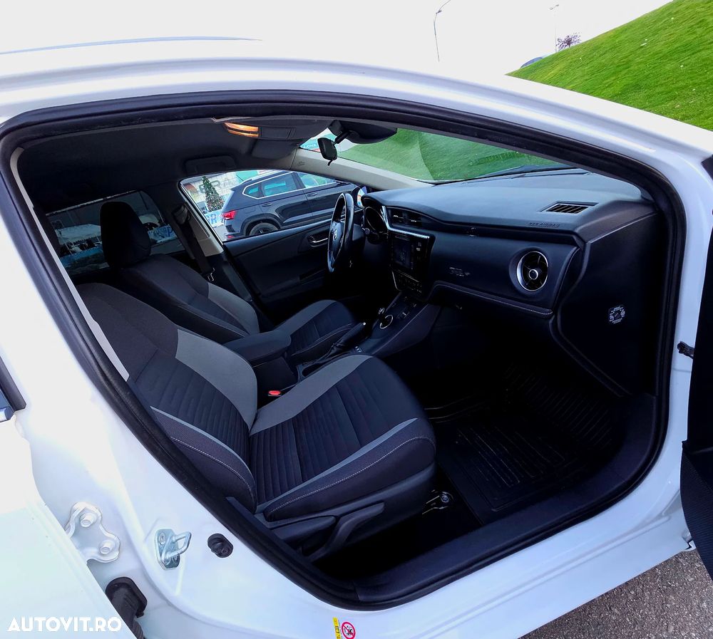 Toyota Auris 1.8 L VVT-i Hybrid Luna - 11