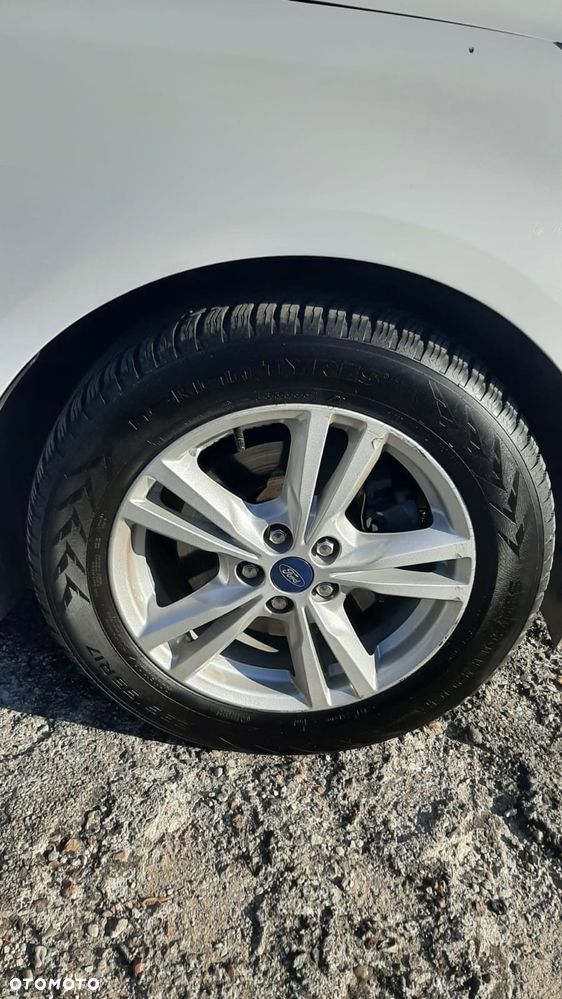 Ford Galaxy 2.0 TDCi Titanium - 35