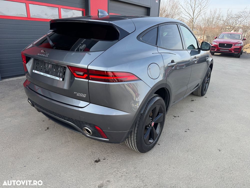 Jaguar E-Pace P200 AWD R-Dynamic S - 13