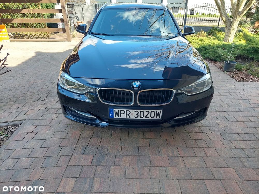 BMW Seria 3 318d DPF Touring Edition Sport - 5
