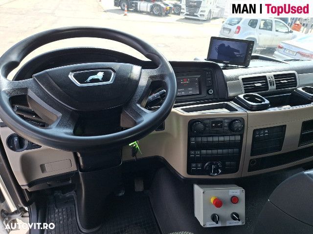 MAN TGS 32.420 8X4 BB - 8