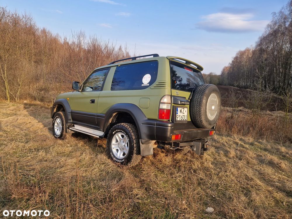 Toyota Land Cruiser - 30
