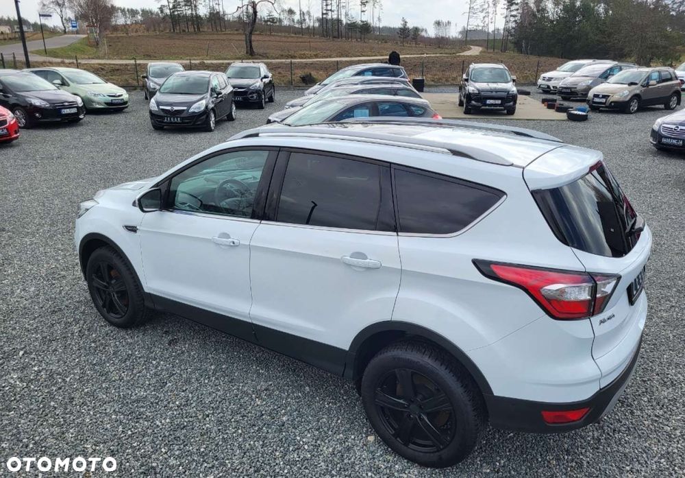 Ford Kuga - 33