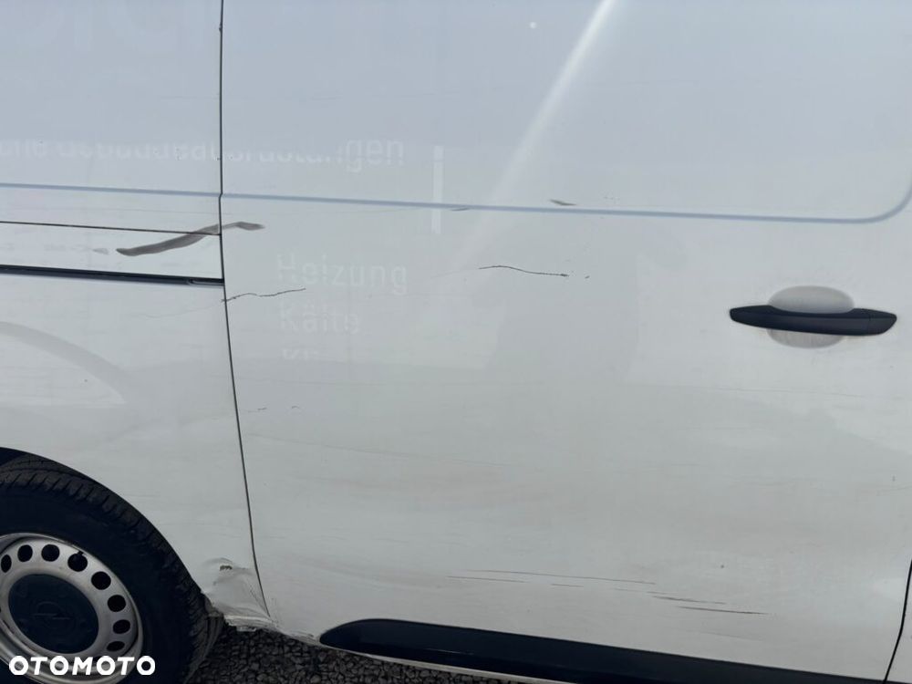 Opel Vivaro - 24