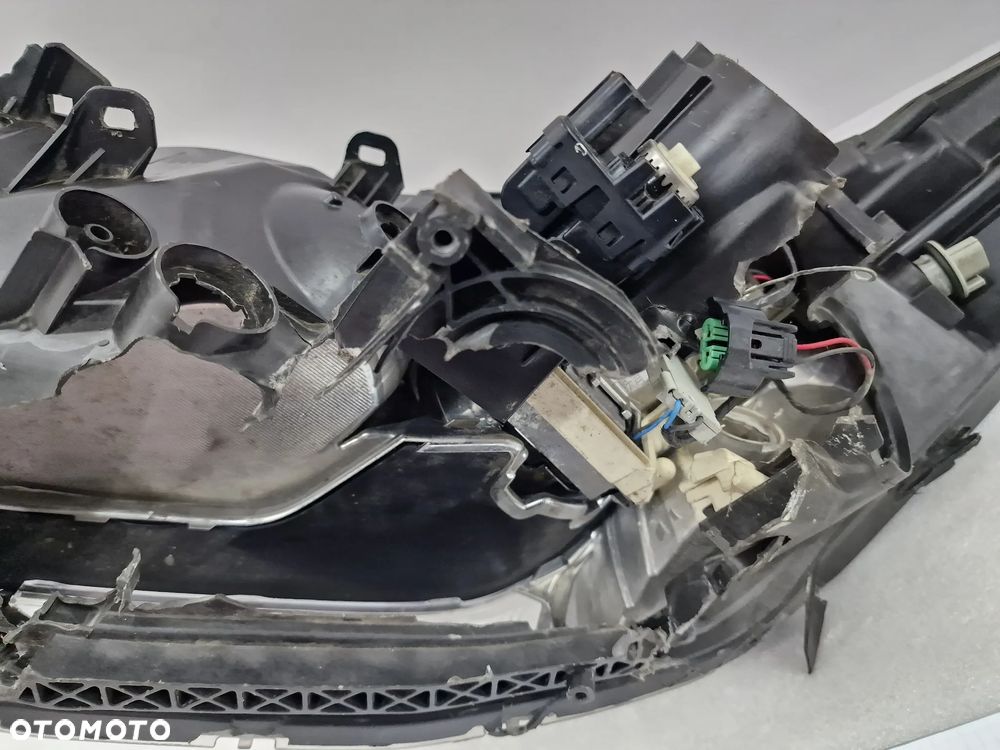 HONDA CRV CR-V IV 4 12- PRAWA LAMPA PRZEDNIA PRZÓD XENON , NR STANLEY W0780 , NR AUKCJI LA312 - 33