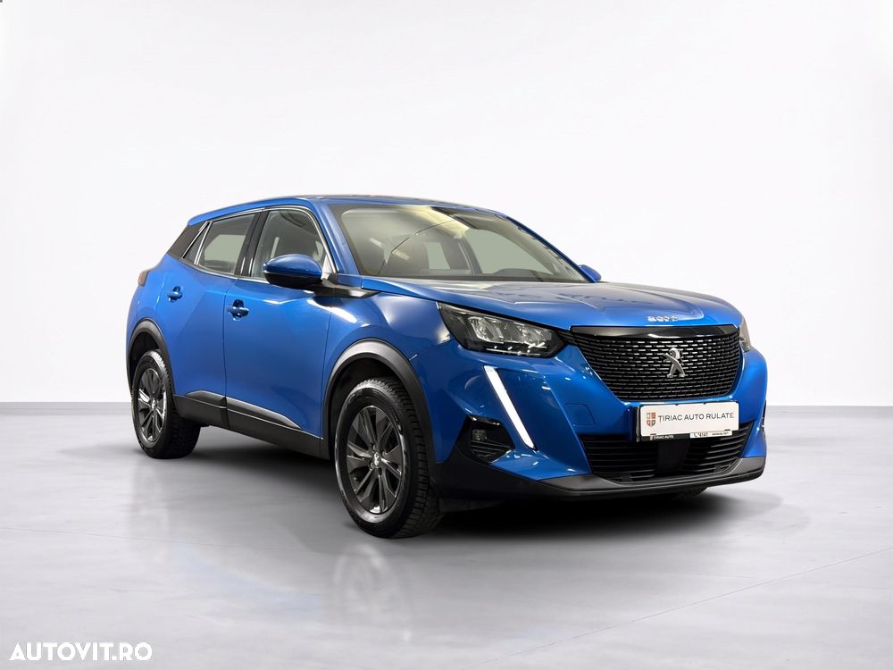 Peugeot 2008 - 8