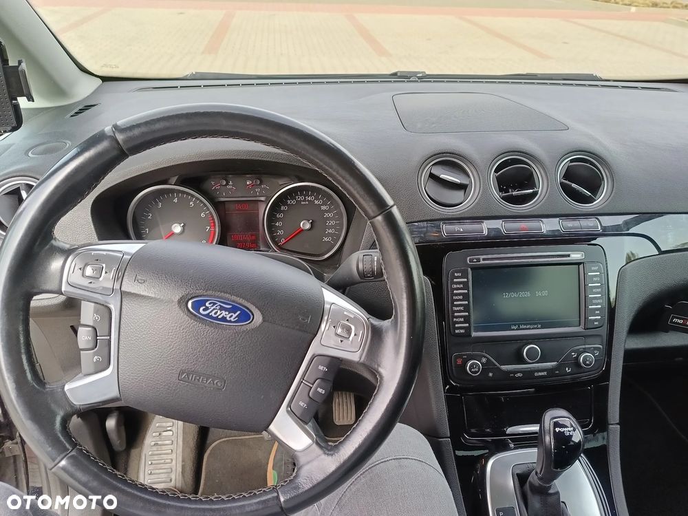 Ford Galaxy 2.0 T Ghia - 12