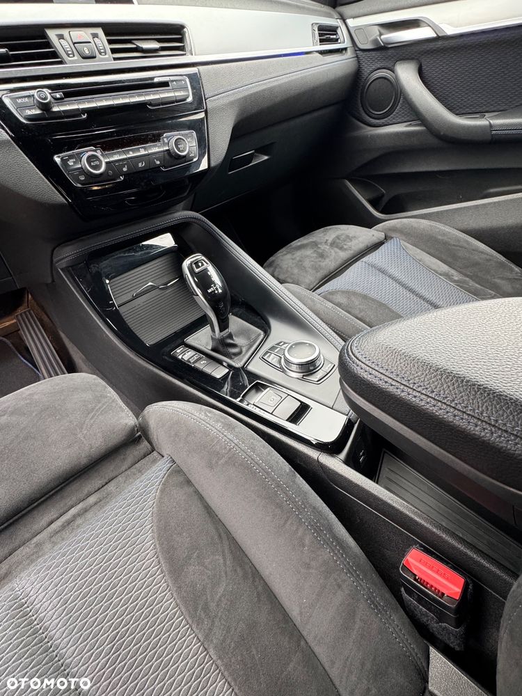 BMW X2 sDrive18i GPF M Sport - 17