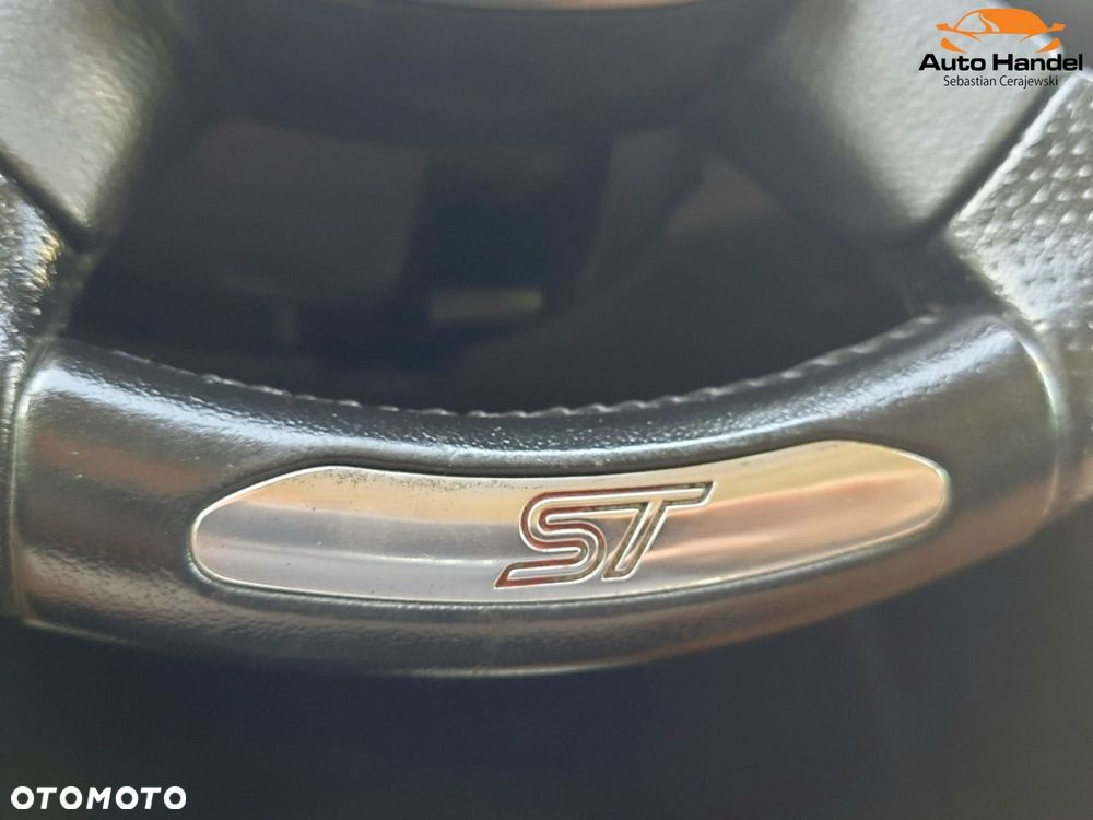 Ford Focus 1.6 EcoBoost Start-Stopp-System Titanium - 34