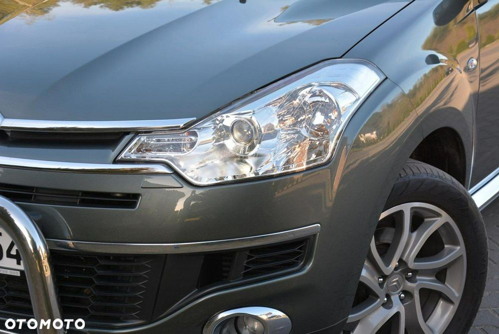 Citroën C-Crosser 2.2 HDi Exclusive DCS - 5
