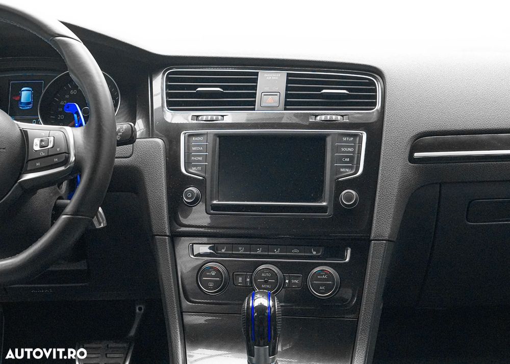 Volkswagen Golf 1.4 GTE Plug-In-Hybrid DSG - 19