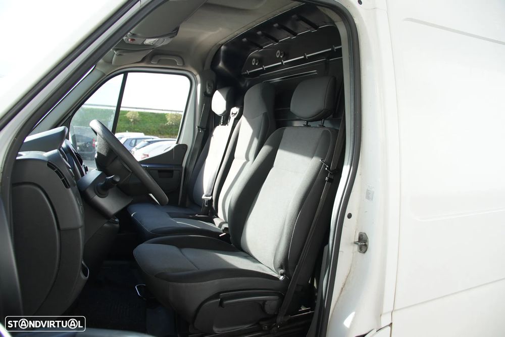 Renault Master Maxi Longa R. Duplo 2.3DCI 163cv L4H3 - 9