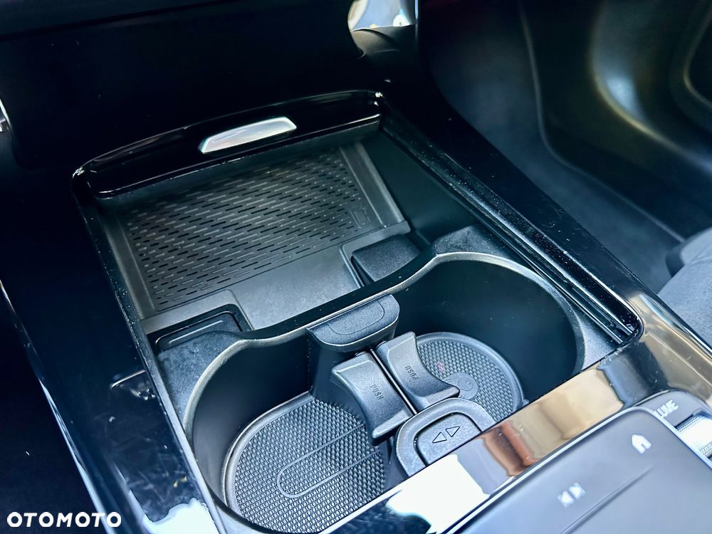 Mercedes-Benz CLA 250 4Matic Shooting Brake 7G-DCT AMG Line - 34