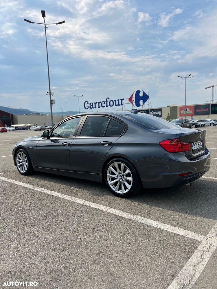 BMW 3 Series 2012 — imagine 5