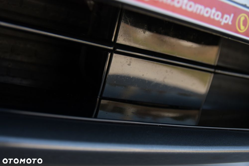 Ford Kuga 2.0 EcoBlue Hybrid ST-LINE - 33