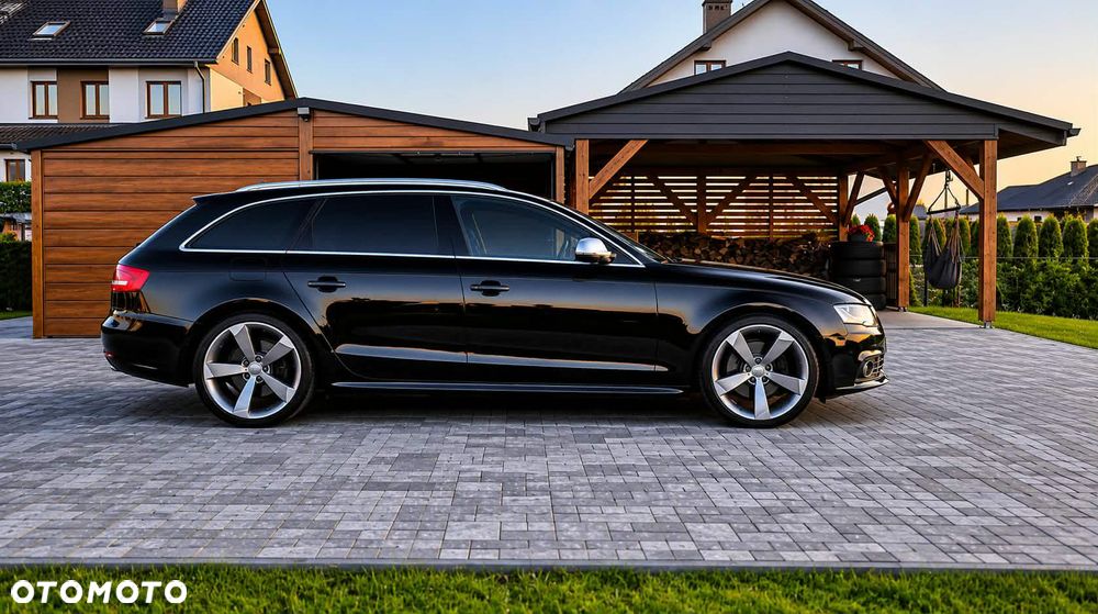 Audi A4 Avant 2.0 TDI DPF multitronic - 2